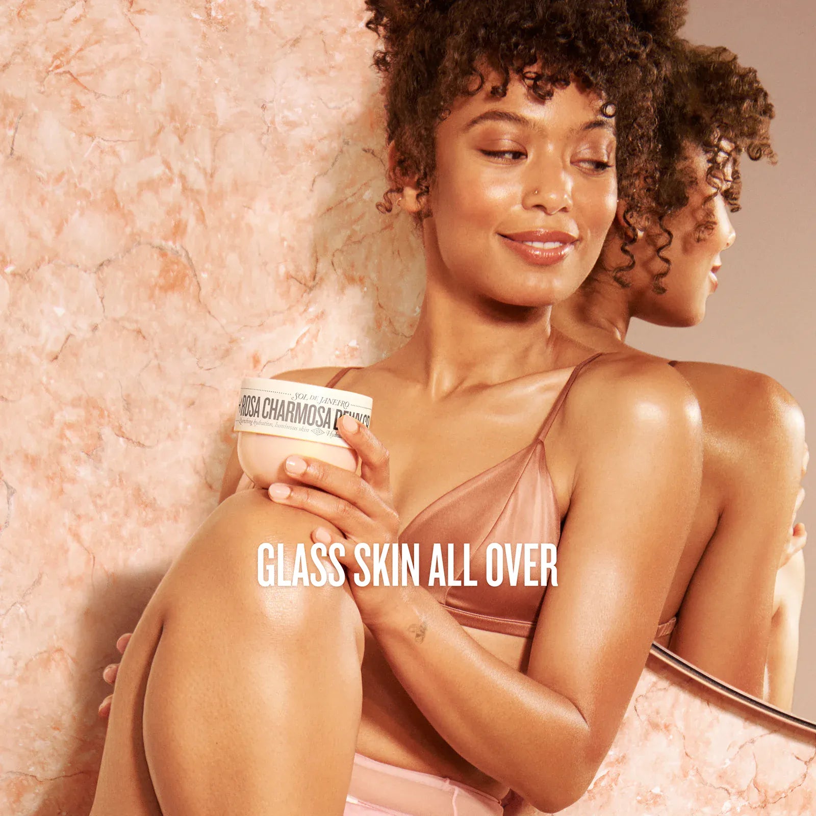 Rosa Charmosa™ Dewy Cream